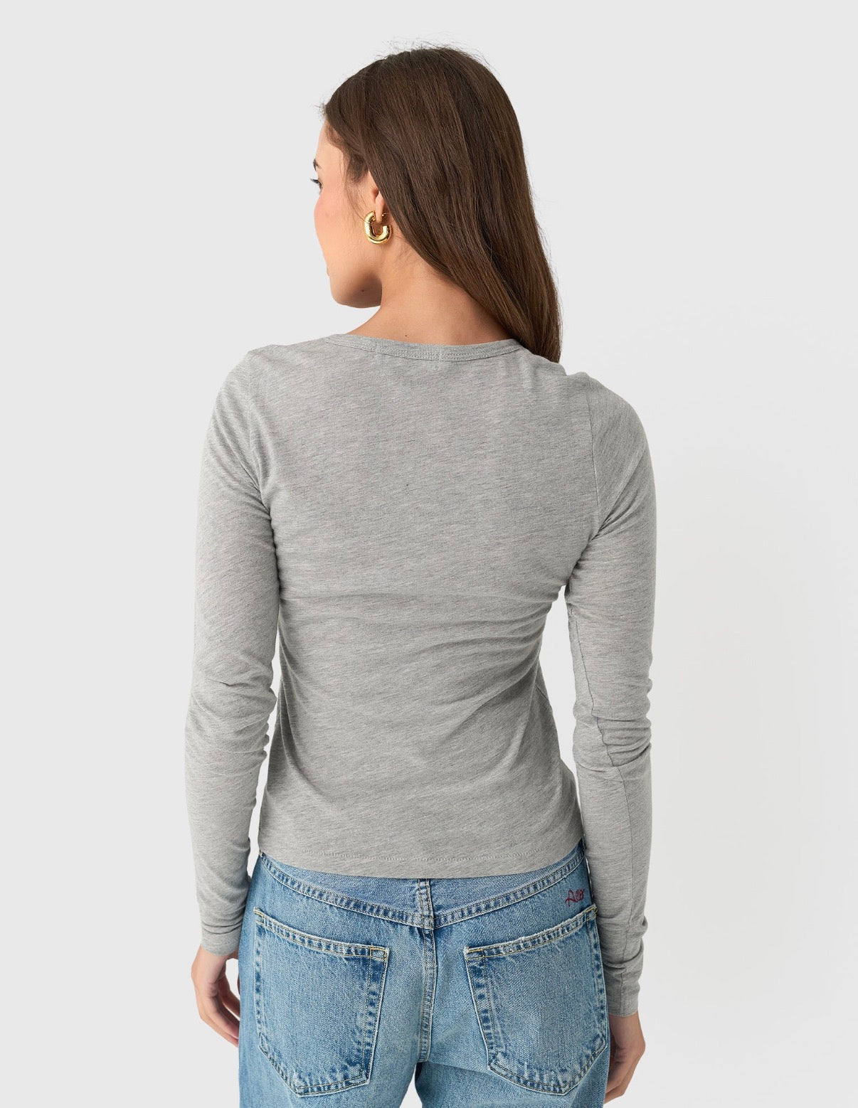 Eterne Fitted Crewneck Long Sleeve in Grey