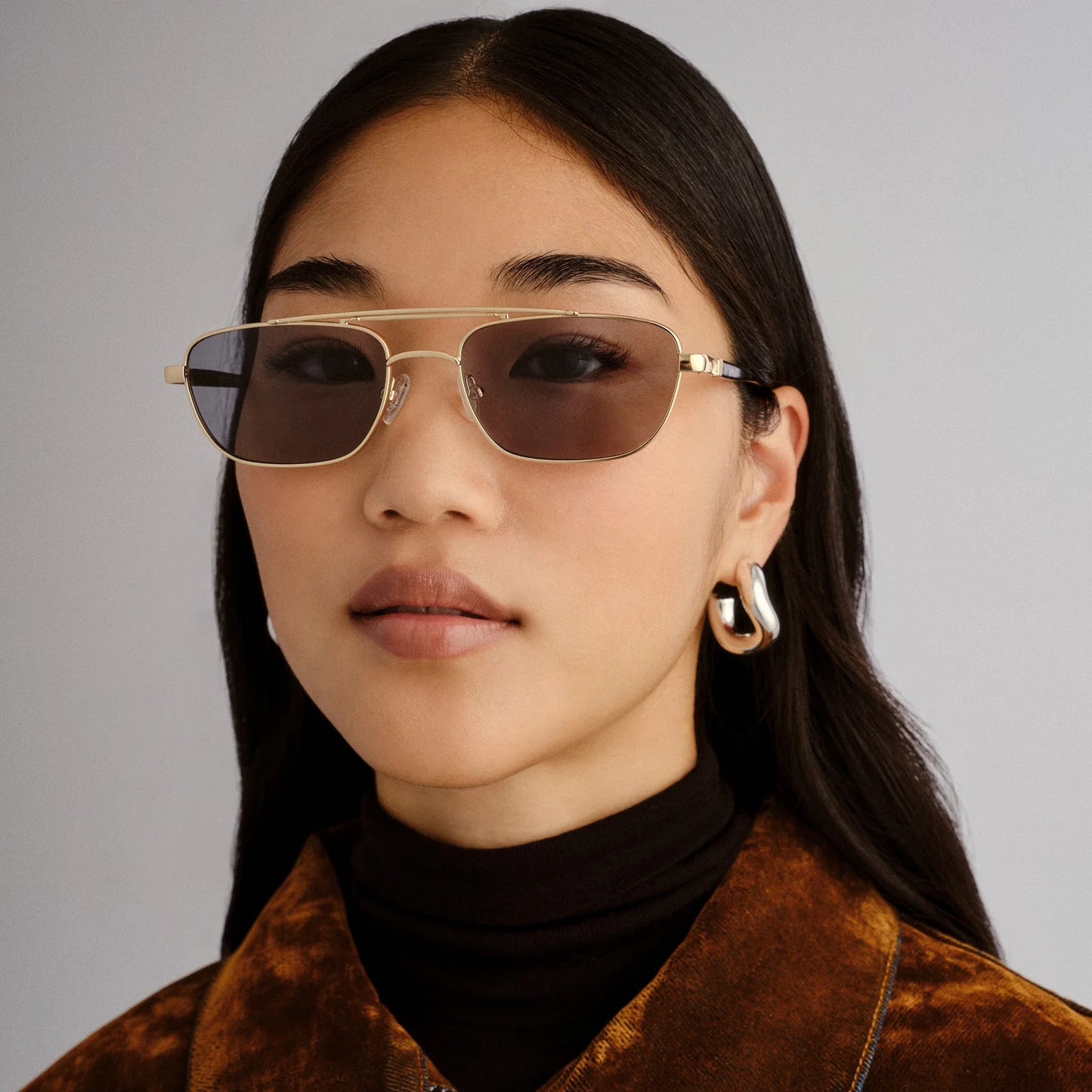 Le Specs Le Mimi in Gold/Smoke Tint