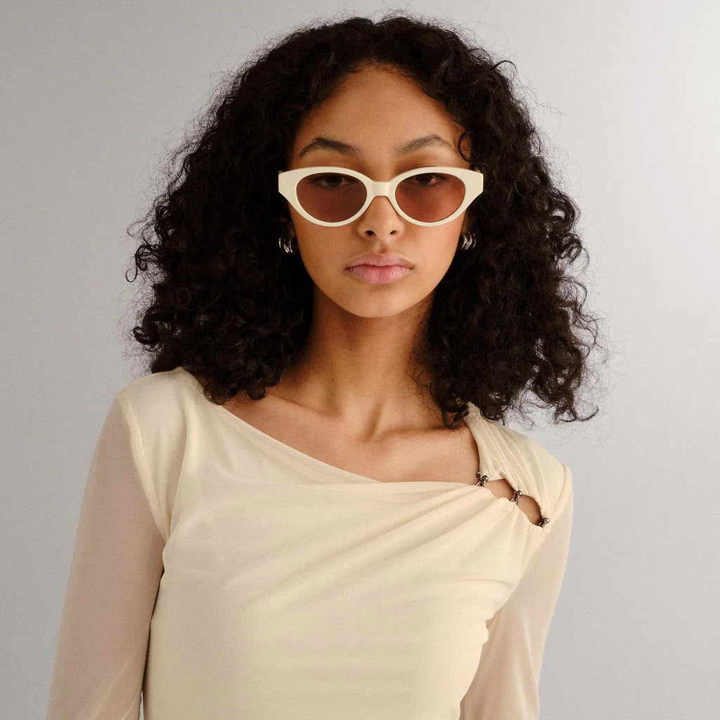 Luv Lou The Lakey Sunglasses in Bone