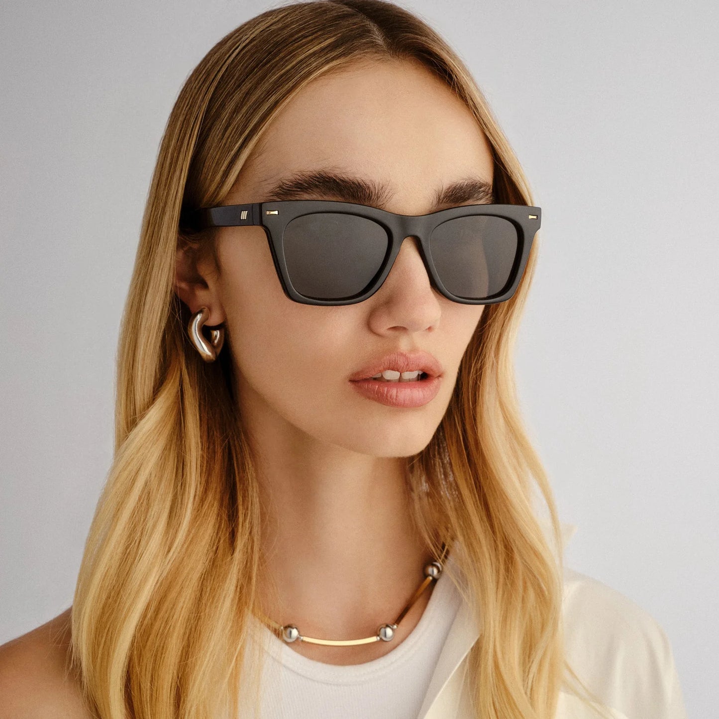 Le Specs Chante Sunglasses in Black