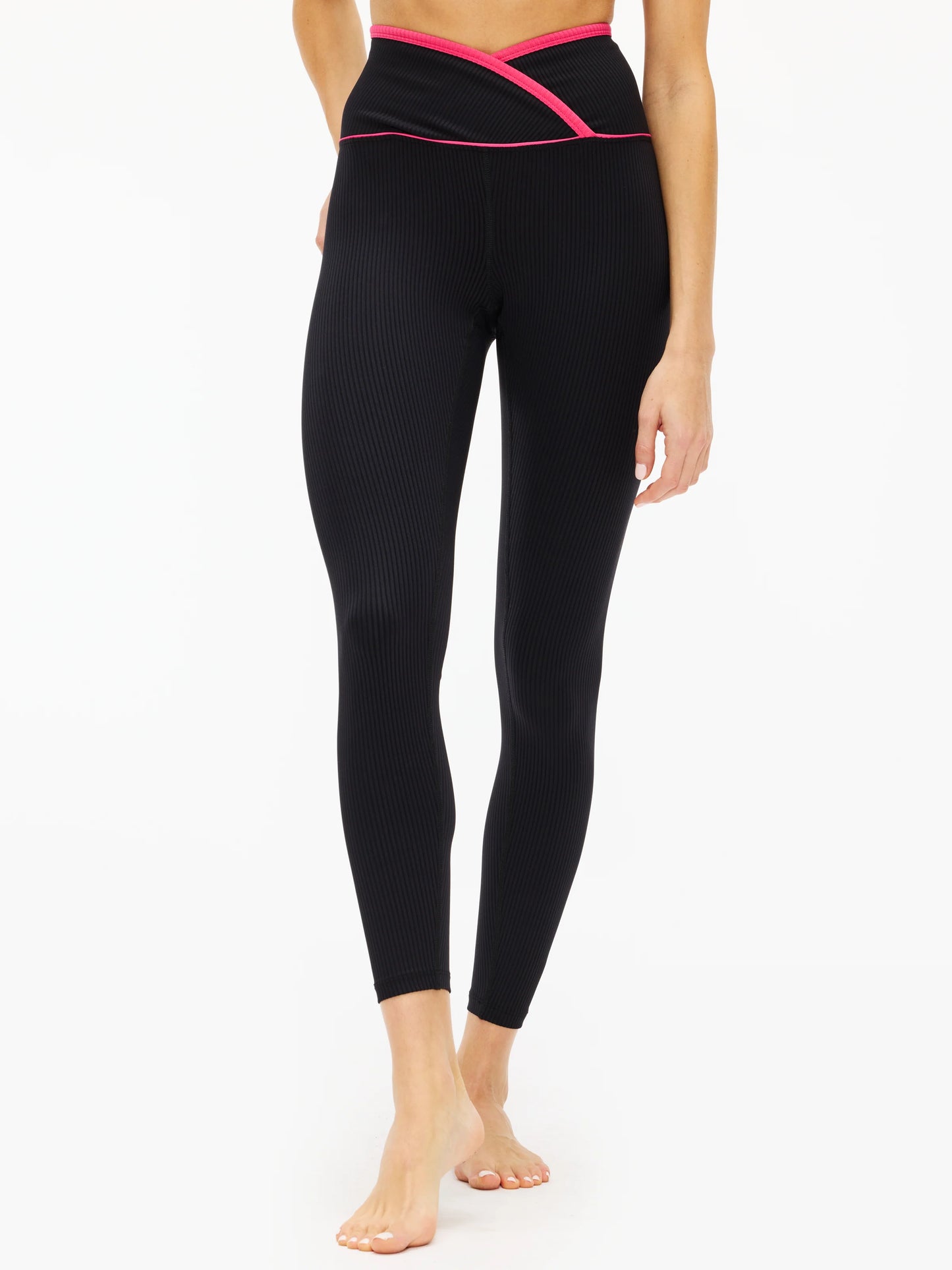 Year of Ours Ribbed Two Tone Veronica Leggings in Black & Magenta