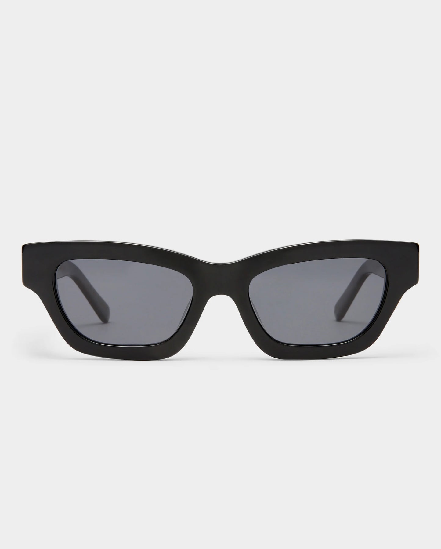 Luv Lou The Carmel Sunglasses in Black
