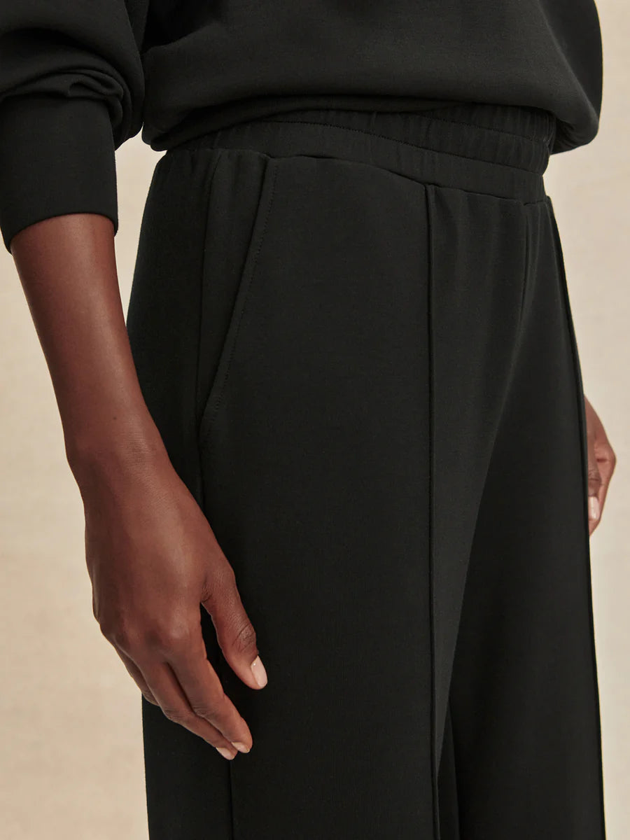 Varley The Wide Leg 30in Pant in Black