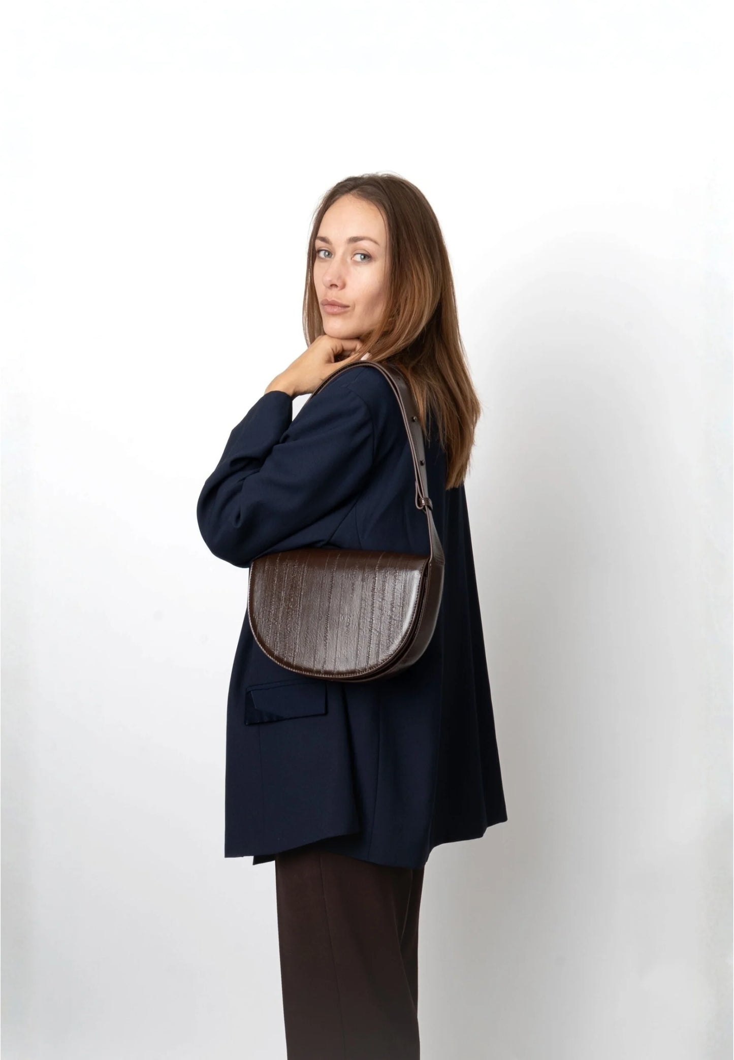 HVISK Cliff Stroke Structure - Espresso