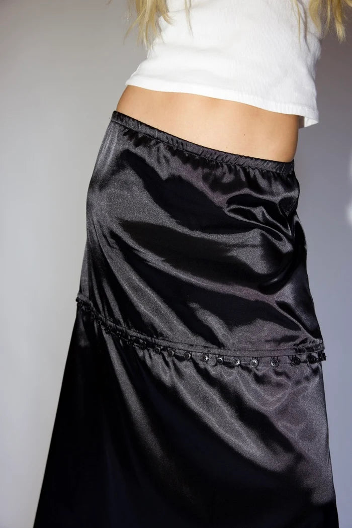 STOW Apparel Gemini Convertible Skirt in Black