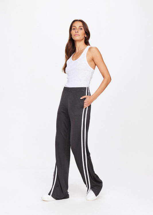 The Upside Juliet Pant in Slate