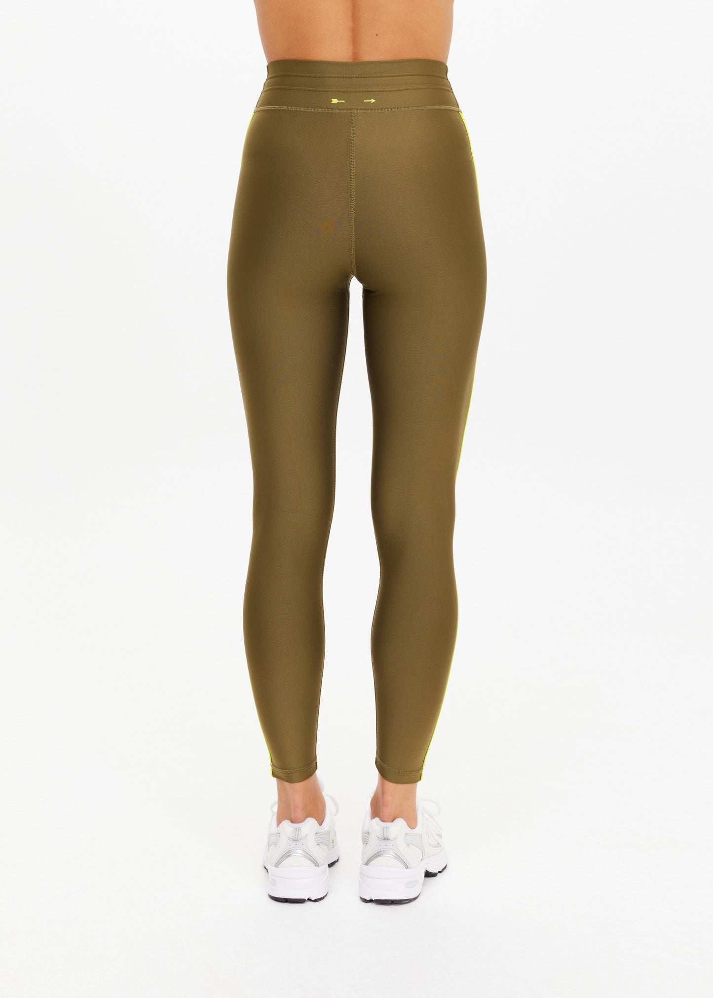 The Upside Oxford 25in Midi Pant in Green