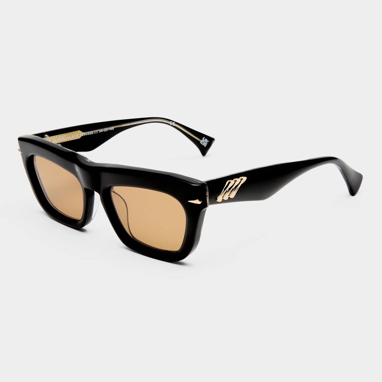 Le Specs Luxe Numero Nueve Sunglasses in Obsidian Black