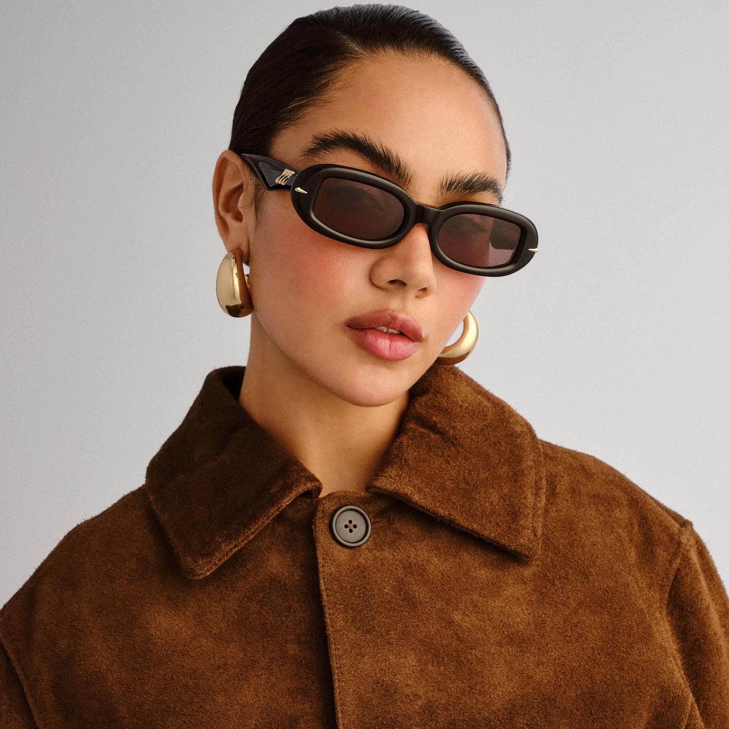 Le Specs Luxe Numero Siete in Obsidian Black