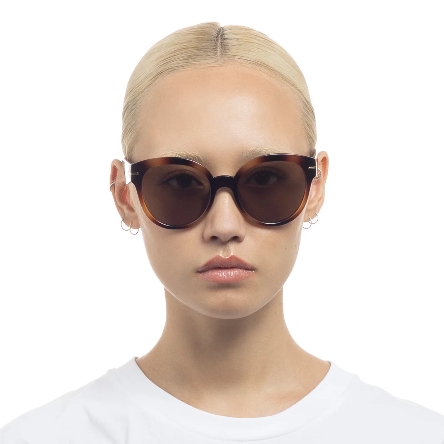 Le Specs Capacious Sunglasses in Tort
